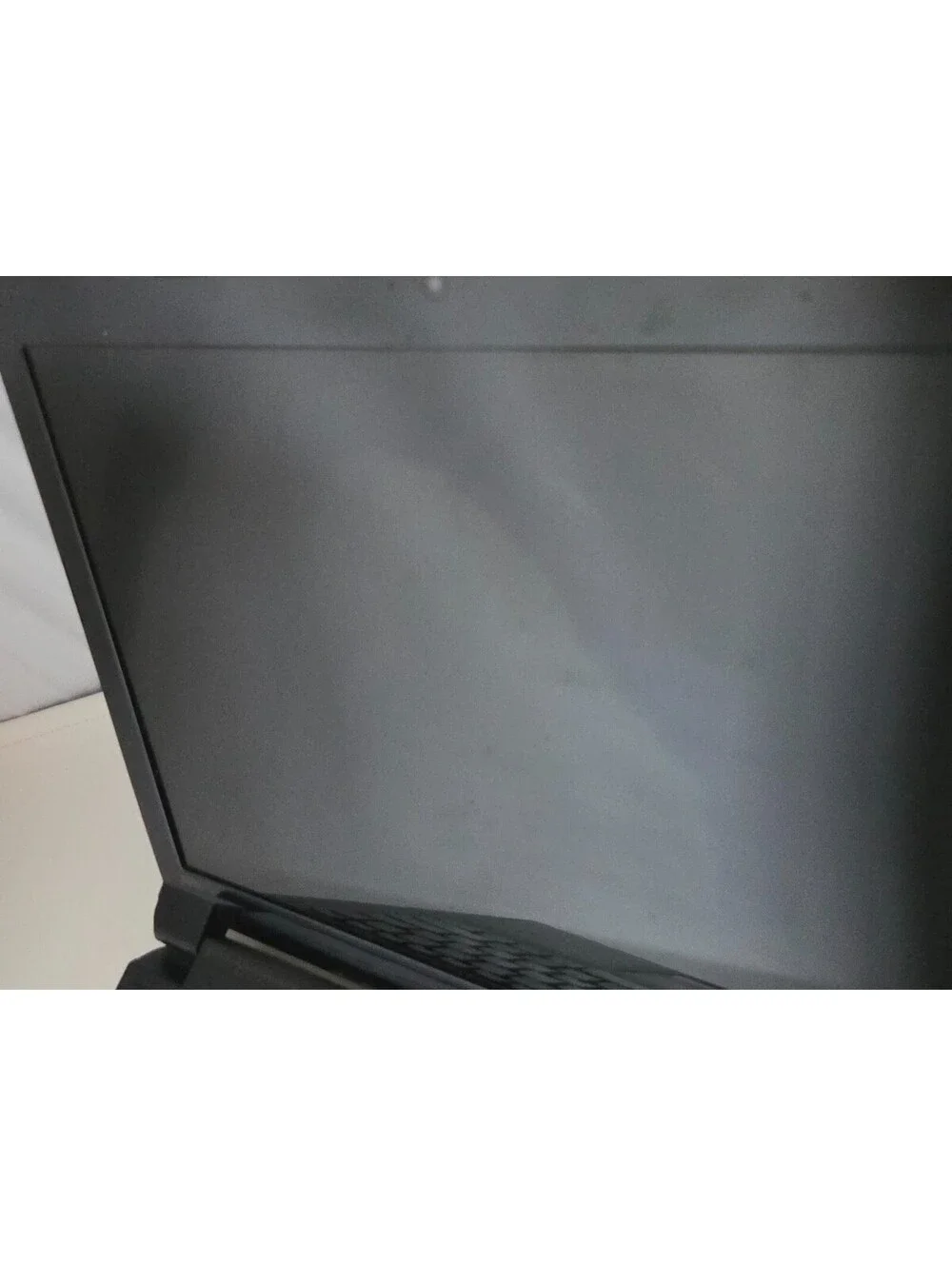 Lenovo B575 Laptop AMD E2 Processor Windows 7 With 15.6 Inch Display